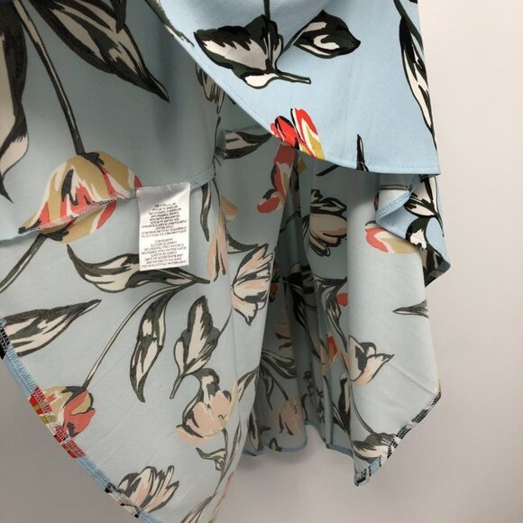 Maggy London Light Blue Floral Wrap Midi Dress size 4 - Picture 12 of 16